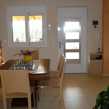 Villa Nephelie *